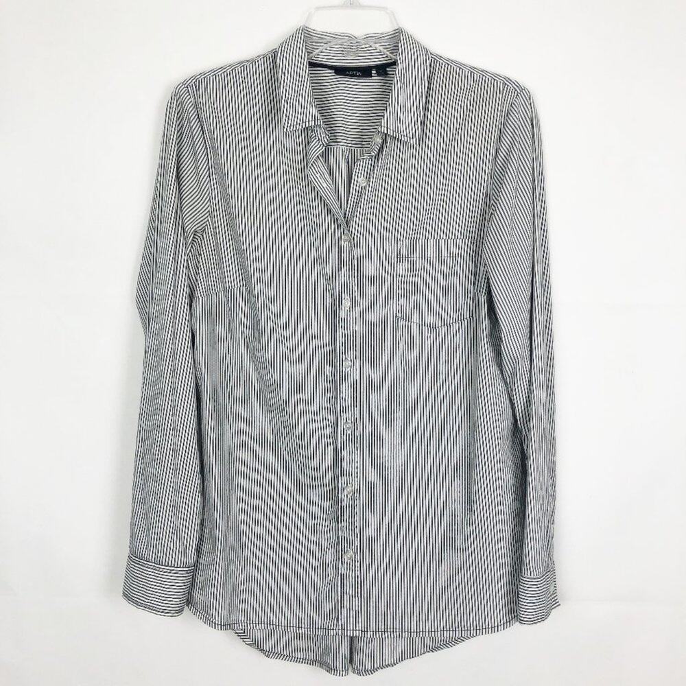 Apt. 9 Long Sleeve Striped Button Down Shirt